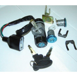 Juego Cerraduras Completo (LUNA 125cc)
