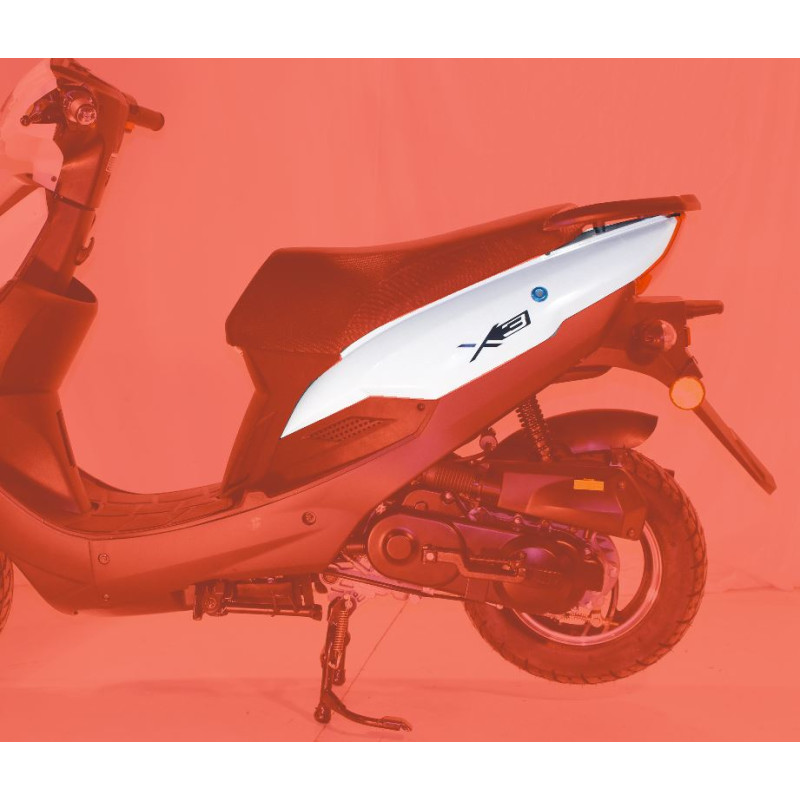 Tapa Lateral Izquierda Blanco (LFX3) Generic RIDE JUMP 50