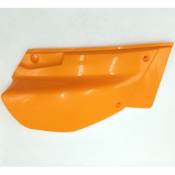 Cache lateral droit jaune LIFAN Eagle 125 (LF125GY-6)