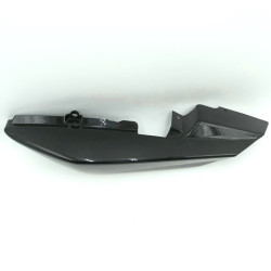 Tapa Lateral Trasera Izquierda Negra (RK125i EFI) Tianda TD125-43