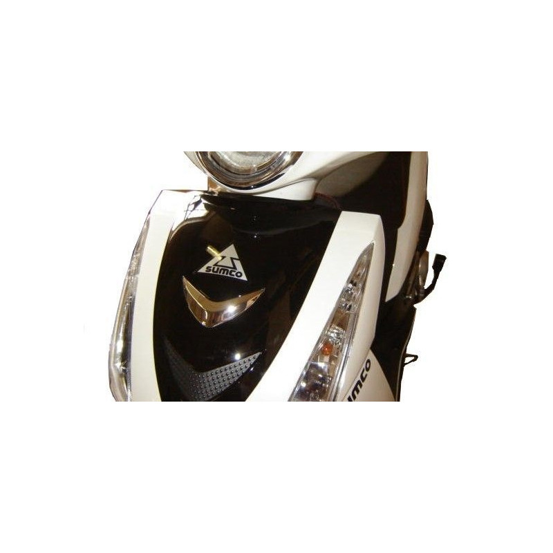 Tapa Negra Embellecedor Escudo Frontal  (LIFAN Travellier 125 LF125T-9R)