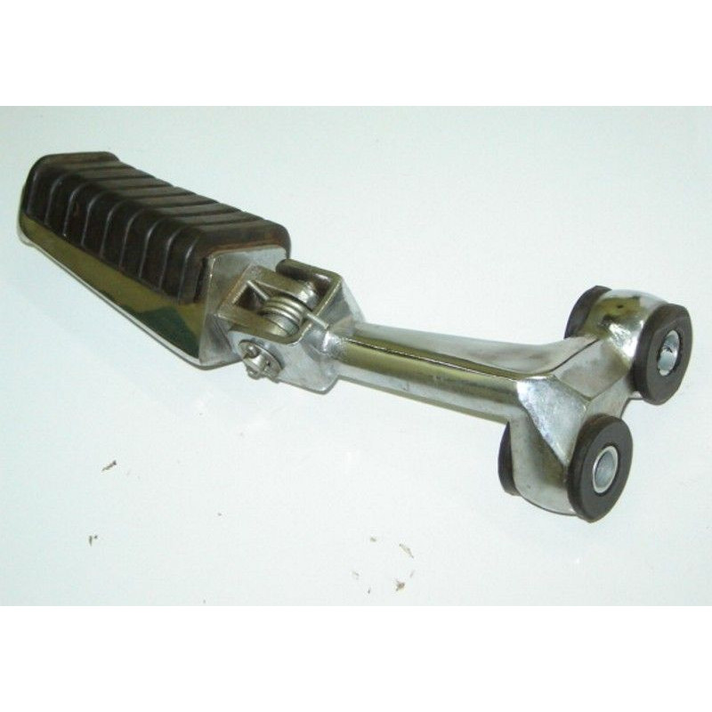 Rear Footrest & Holder, LH  (Lifan LF125T-19)