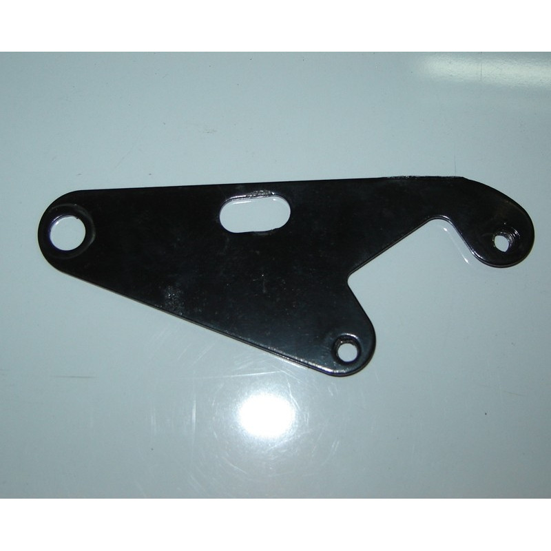 Right Bracket,Fender Rr Tire (SGE125i) JJ125T-23B